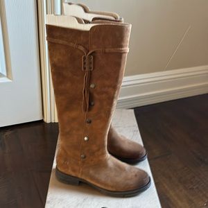 Born Anzer Rust (Golden) Boot